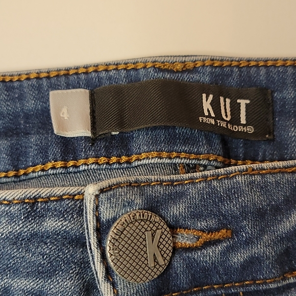 Kut From the Kloth Distress Capri - Picture 2 of 9